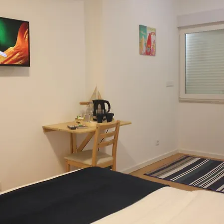 Oeiras Bedroom